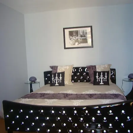 La Petite Veronne Guest house *